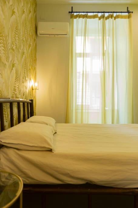Appartamento Mann House Napoli Esterno foto